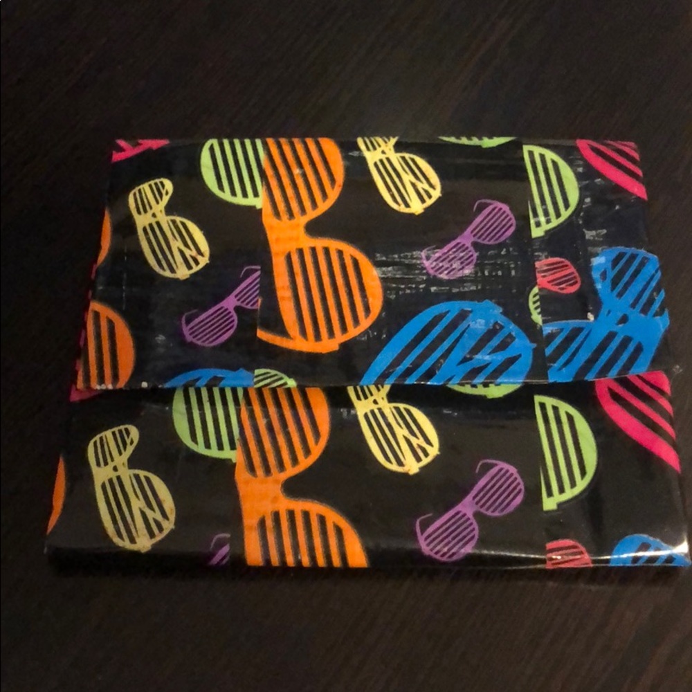Duct tape accordion wallet